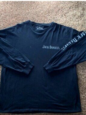 Mens Jack Daniels long sleeve  top. Size 2xl